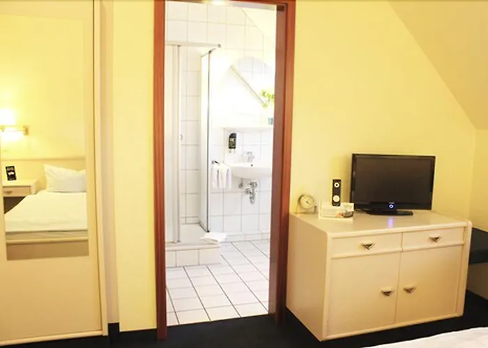 Altenwerder Hof Hotel 3*