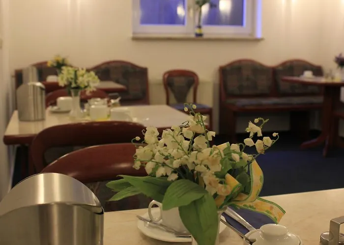 Hotel Altenwerder Hof 3*